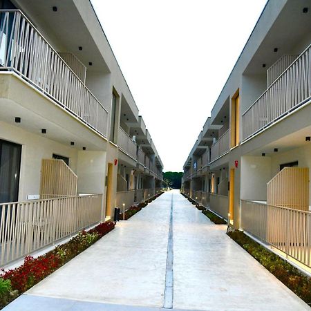 Amber Village Spille Zewnętrze zdjęcie