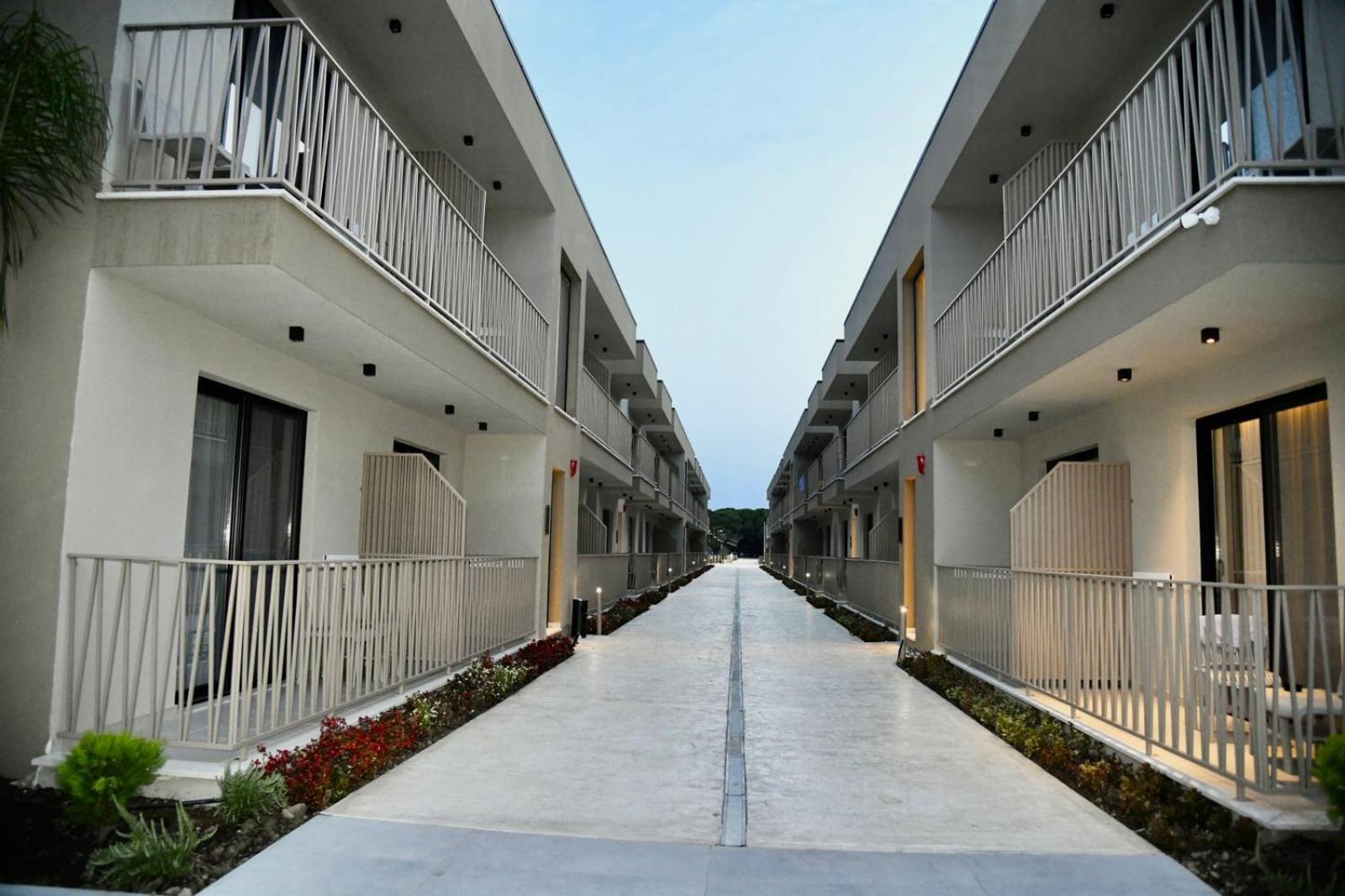 Amber Village Spille Zewnętrze zdjęcie