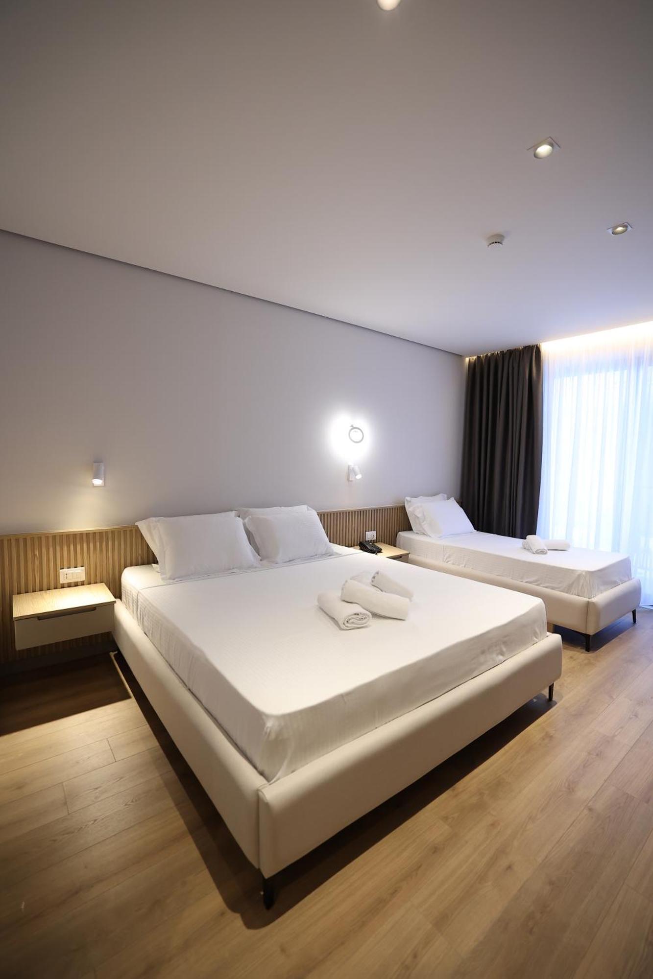 Amber Village Spille Zewnętrze zdjęcie